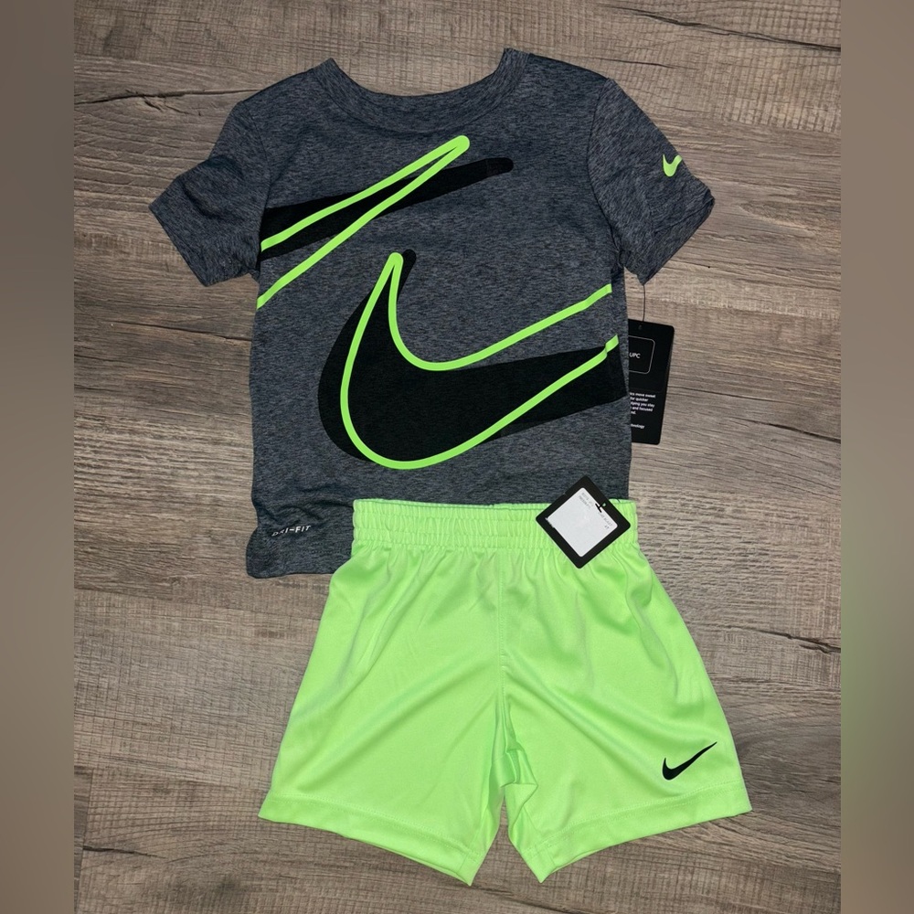 SOLD - Nike Kids Matching Set in Gray and Neon Green